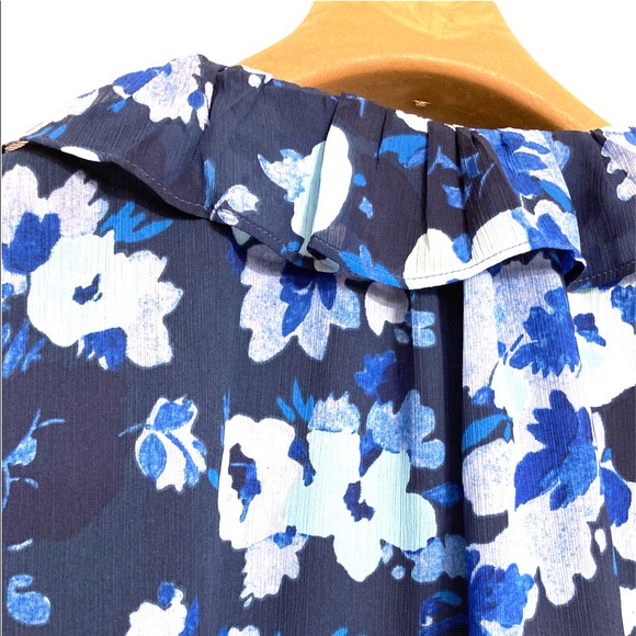 SM•NWT•J.CREW•RUFFLE V-NECK WATERCOLOUR BEGONIAS BLOUSE• - Picture 8 of 10